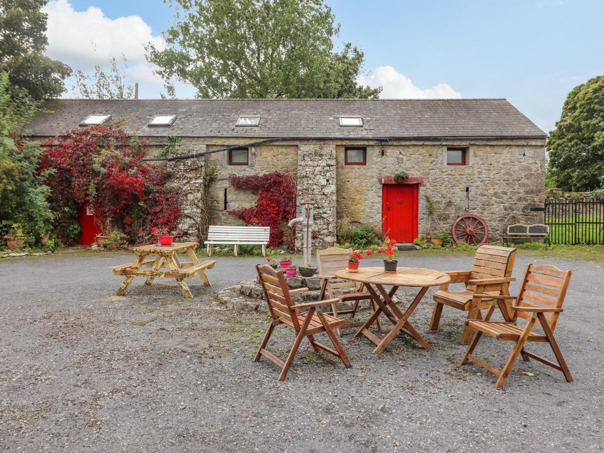 Ryan'S Loft Apartment Ardfinnan Exterior photo